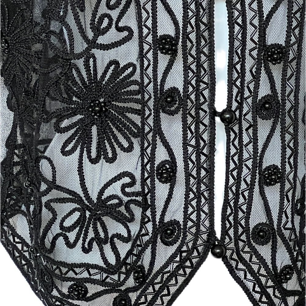 Valenti Beaded Black Lace Top Size L Deep V Neck 3 button 100% Rayon - Picture 4 of 5